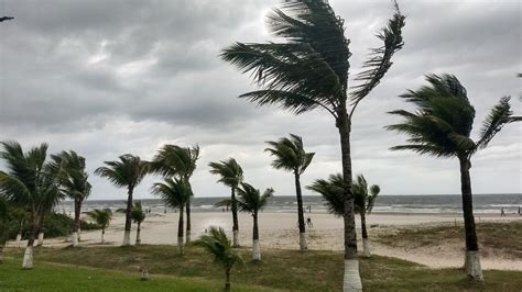 Defesa Civil Emite Alerta Para Ventos De At Km H No Litoral Norte