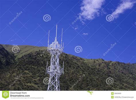 Torre Que Transmite De Radio Imagen De Archivo Imagen De Lente Video