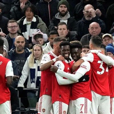 Arsenal venció a Tottenham y es más líder que nunca Olé