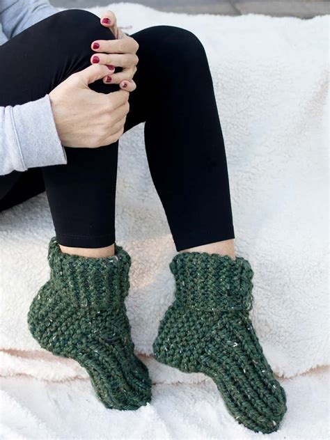 Flat Knit Slippers Knitting Pattern - Gina Michele