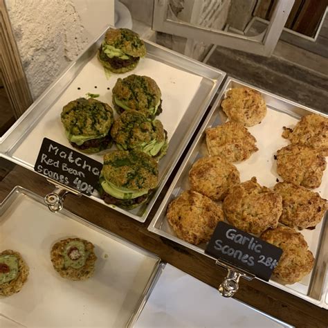 Sesame Bakery Room Review —beyond Bites Di Restoran Sesame Bakery