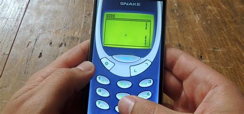 How to Play the Classic Snake '97 Game on Android, iOS, & Windows Phone ...