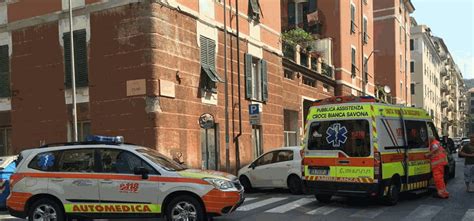 Savona Uomo Investito Da Unauto In Via Milano Allincrocio Con Via