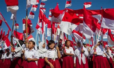 Simak, Berikut Aturan Pemasangan Bendera Merah Putih, Ukuran, Bahan ...