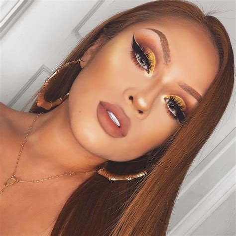 Follow Julianadawdyyy For More Like This Yellow Eye Makeup Eye