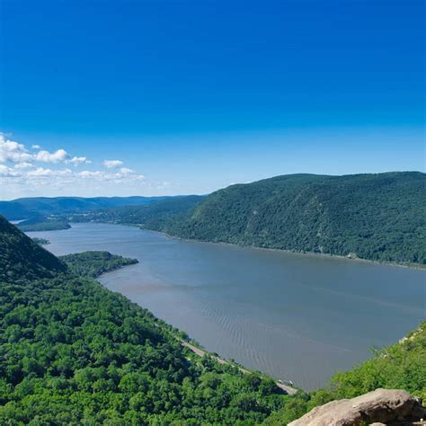 New York's 20 Most Popular State Park Hiking Trails – EmBlaze Your Trail