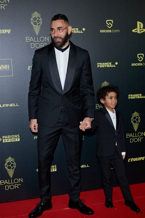 Photo Karim Benzema Et Son Fils Ibrahim Photocall De La Me