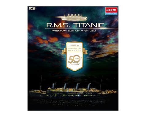 Academy R M S Titanic Premium Edition W Led