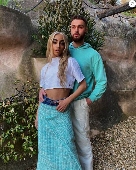 Bilal Hassani En Couple Qui Est Cassem Jebrouni Son Boyfriend