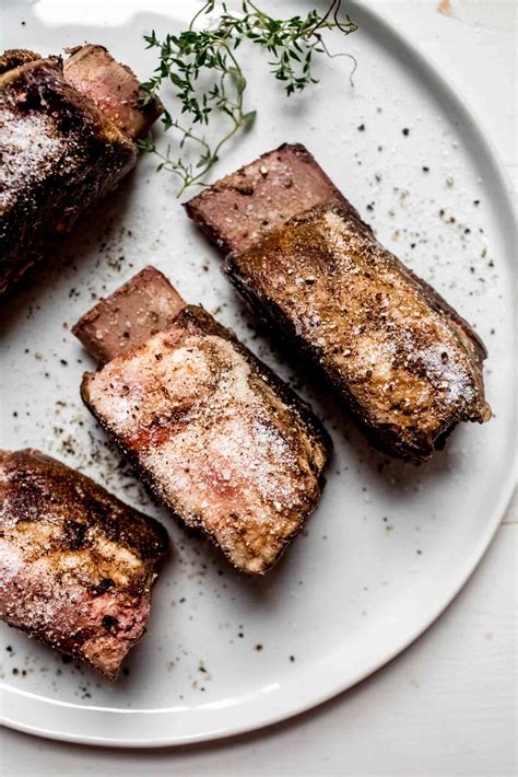 Sous Vide Short Ribs With Red Wine Reduction