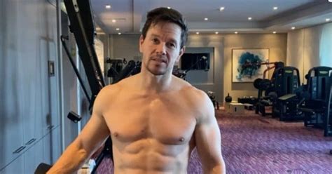 Mark Wahlberg Gives Tour Of His Epic Home Gym And Details His Intense ...