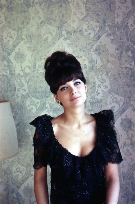 Glamorous Photos Of Suzanne Pleshette In The S Vintage