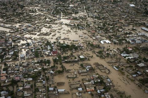 Hurricane Aftermath Photos 2008 – HAITIAN-TRUTH.ORG Proud to be Haiti's ...