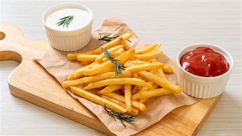 12 Chain Restaurants That Only Use Fresh Fries