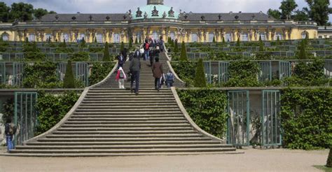 Potsdam Tour Audioguidato Dei Giardini Del Parco Sanssouci Getyourguide