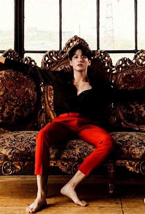 𝐇𝐢𝐬 𝐃𝐞𝐚𝐝𝐥𝐲 𝐊𝐢𝐬𝐬 𝐊𝐎𝐎𝐊𝐕 Chapter Jungkook hot Jungkook Jungkook abs