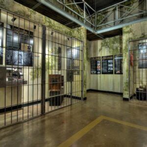 Alcatraz East Crime Museum: Exhibits, Prices, Hours