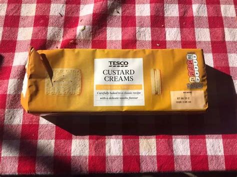 I Taste Tested Sainsbury S Tesco Asda Aldi And Co Op Custard Creams