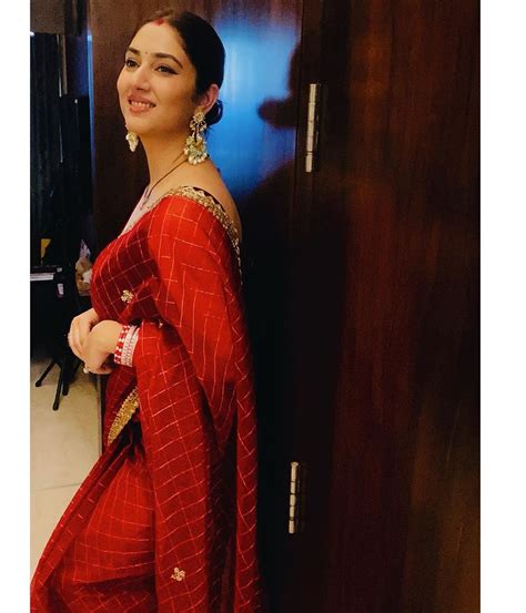 disha-parmar-saree-look - ShaadiWish