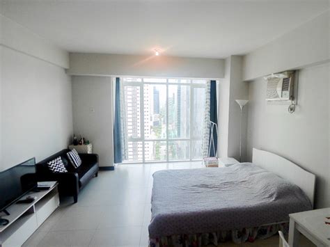 Studio Condo Unit For Rent In Aston At Two Serendra Bgc