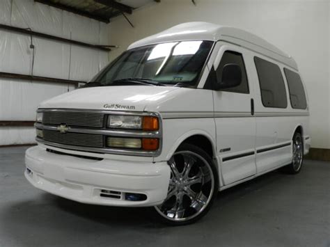 Chevy Express 1500 Hi Top Conversion Van Gulf Stream Wood Trim 24 Chrome Wheels Used