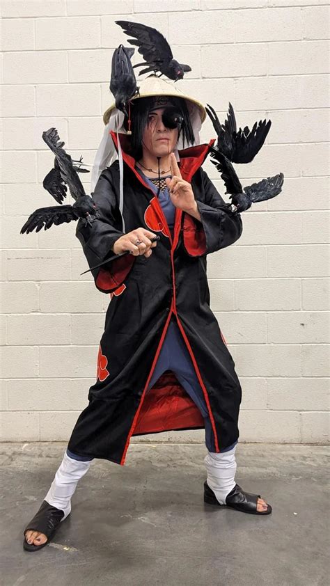 Naruto Fan's Eye-Popping Itachi Cosplay Is Something to Crow About