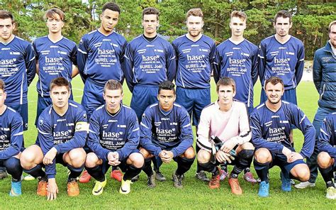 Foot Deux Belles Victoires En Seniors Le T L Gramme