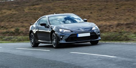 Toyota Gt86 Review 2025 Drive Specs And Pricing Carwow