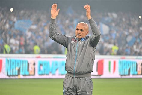 Napoli manager confirms contract extension and plans for next season ...