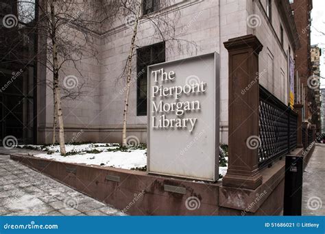 Pierpont Morgan Library Museum Nyc Editorial Photo Image Of Sidewalk