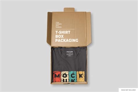 Premium PSD | Tshirt packaging mockup