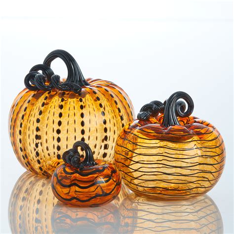 Spooky Pumpkins By Leonoff Art Glass Art Glass Sculpture Artful Home In 2020 Glass Art