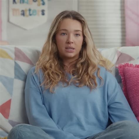 Fans Go Wild for Linda Cardellini’s New ‘Full Circle’ Film Role