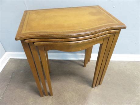 Transitional Design Online Auctions 3 Piece Nesting Table Set