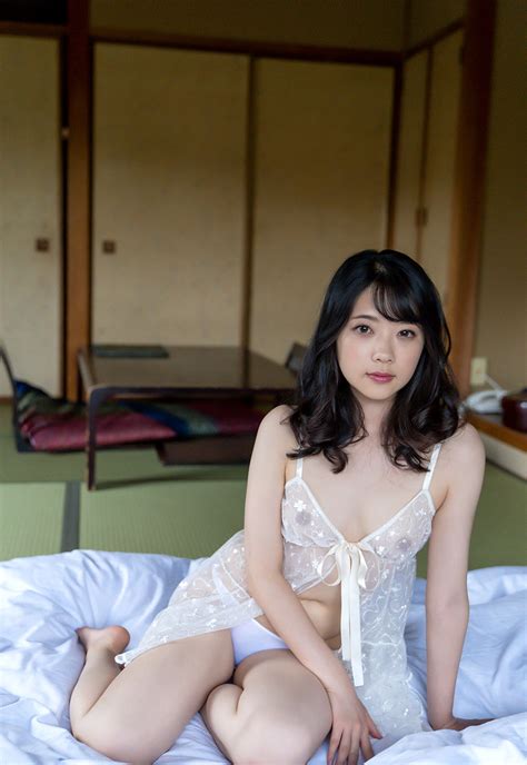 ThumbNow Japanese Babe Ema Futaba 二葉エマ Erotic Photo 11