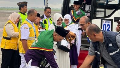 Orang Kloter I Calon Jemaah Haji Sumut Asal Asahan Berangkat