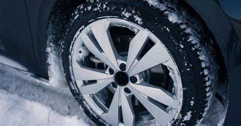 Frist For å Bytte Til Sommerdekk