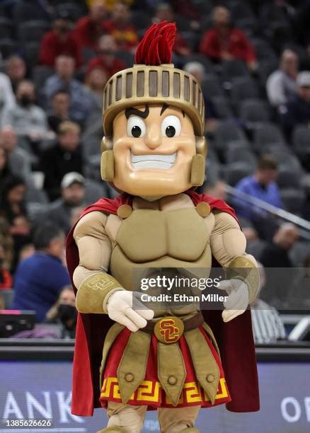 Usc Mascot Photos And Premium High Res Pictures Getty Images