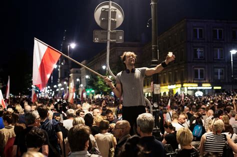 Ostpol Protest Gegen Justizreform In Polen Solidarit T Ist Unsere Waffe