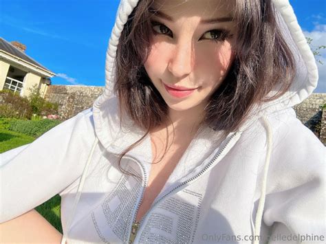Belle Delphine Naked In The Garden Onlyfans Set Leaked Influencers Gonewild The Fappening