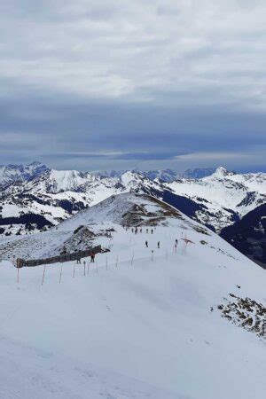 Skiing in Kitzbühel: Everything You Should Know!