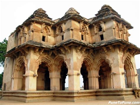 Lotus Mahal - Hampi - Karnataka - PuneToPune