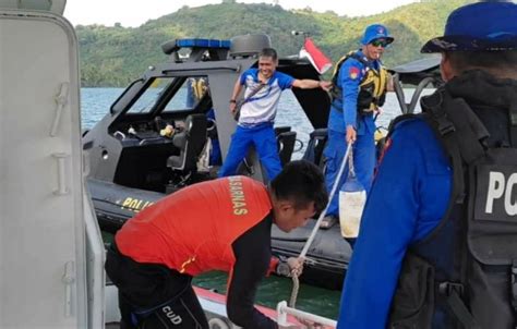 Tim Sar Gabungan Temukan Jenazah Pemancing Asal Sekotong Tertimbun