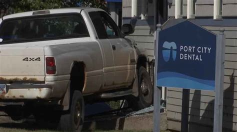 Truck Crashes Into Dental Office On London Road Wdio