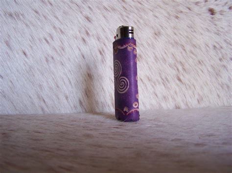 Etui Briquet En Cuir Violet Prune Esprit Celtique Personalisable