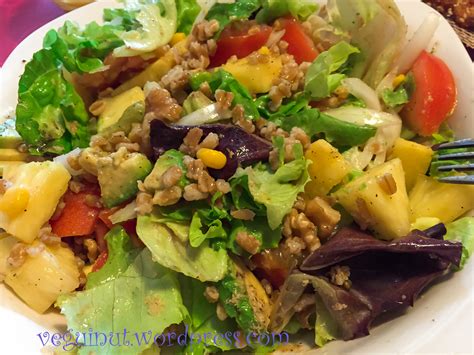 Ensaladas Vegetarianas Con Cereales Y Legumbre Veguinut Nutrición