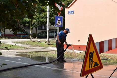 Novosti Rs Galerija Albe Stanara Isterale Cisternu Zbog