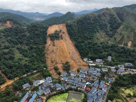 福建上杭县山体滑坡致多人失联，救援队：降雨持续有二次滑坡风险界面新闻 · 中国