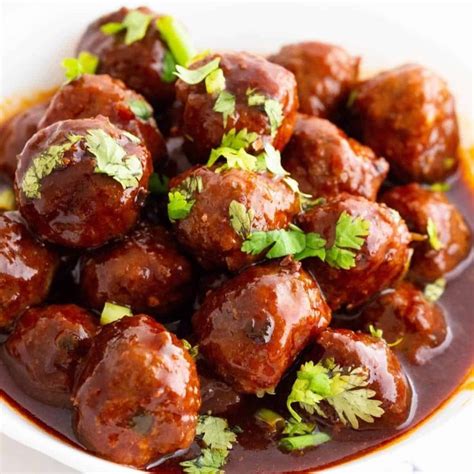 Sizzling Meatballs: Stovetop Secrets for Juicy Bites