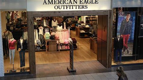 American Eagle Outfitters Shopping Spree Go Shopping Holister